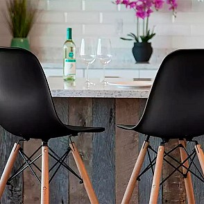 Стул барный Eames черный