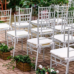 Стул Chiavari White