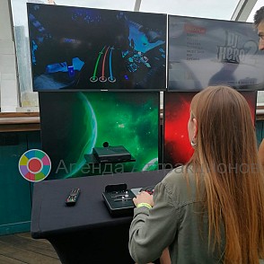 Музыкальный аттракцион DJ Hero