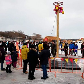 Масленичный столб